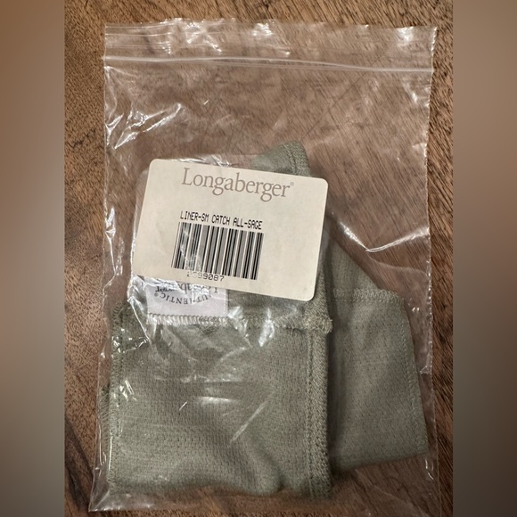 NWOT Longaberger Small 3-Way Catch All Basket with Liners Dated 2001. - Picture 4 of 5